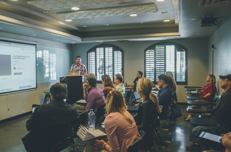 21世紀(jì)佳益出國留學(xué) 21世紀(jì)佳益出國留學(xué)